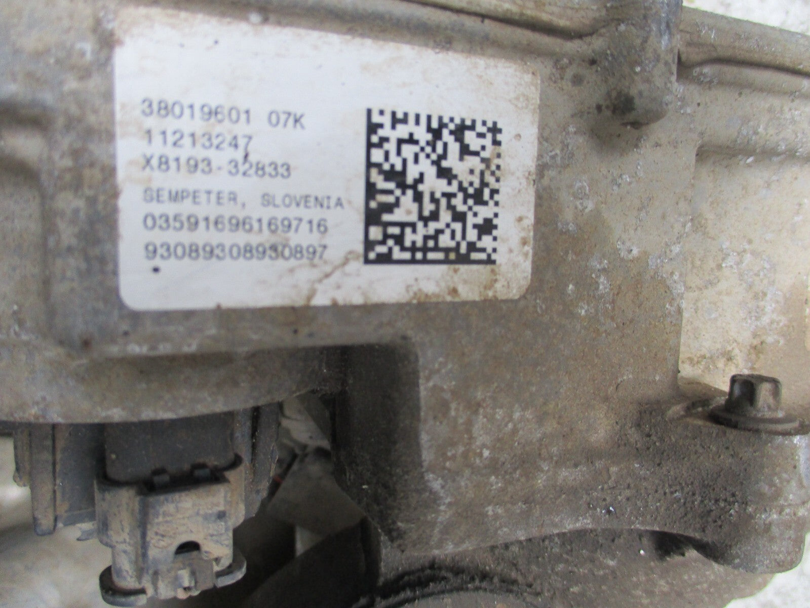 BMW X1 F48 2018 POWER STEERING RACK 6892299