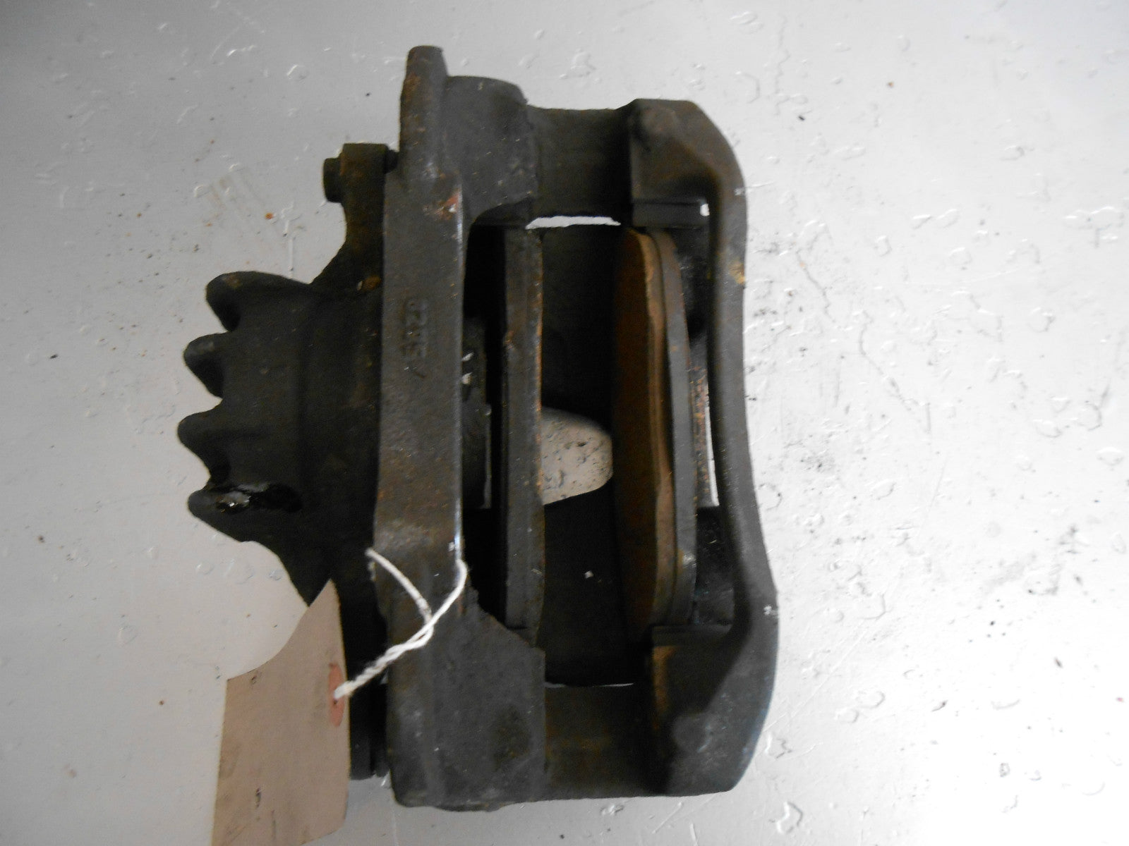 PEUGEOT 308 1.4 16V NSF PASSENGER SIDE FRONT BRAKE CALIPER CALLIPER CARRIER