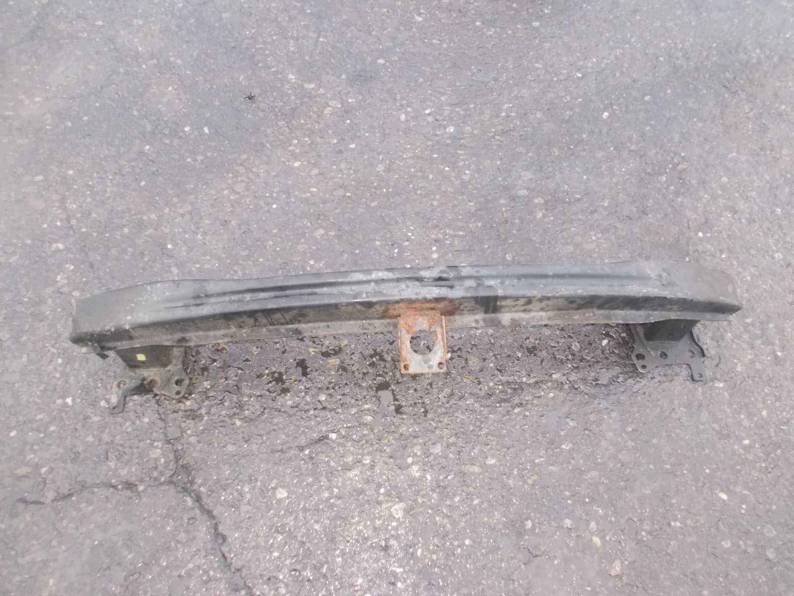 VW VOLKSWAGEN GOLF MK5 FRONT BUMPER REINFORCEMENT SUPPORT BAR 1T0807581