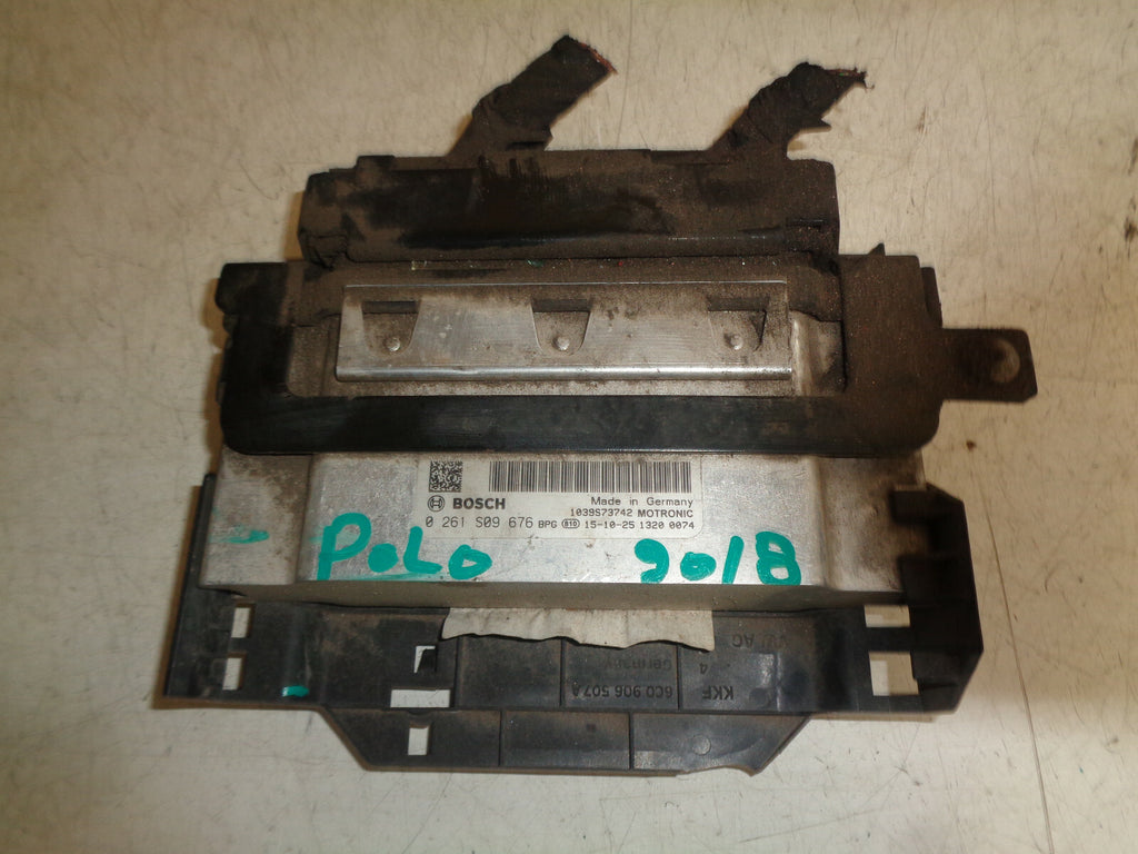 VW VOLKSWAGEN POLO 6C 2018 1.0 PETROL MANUAL ECU CONTROL MODULE UNIT 0261S09676