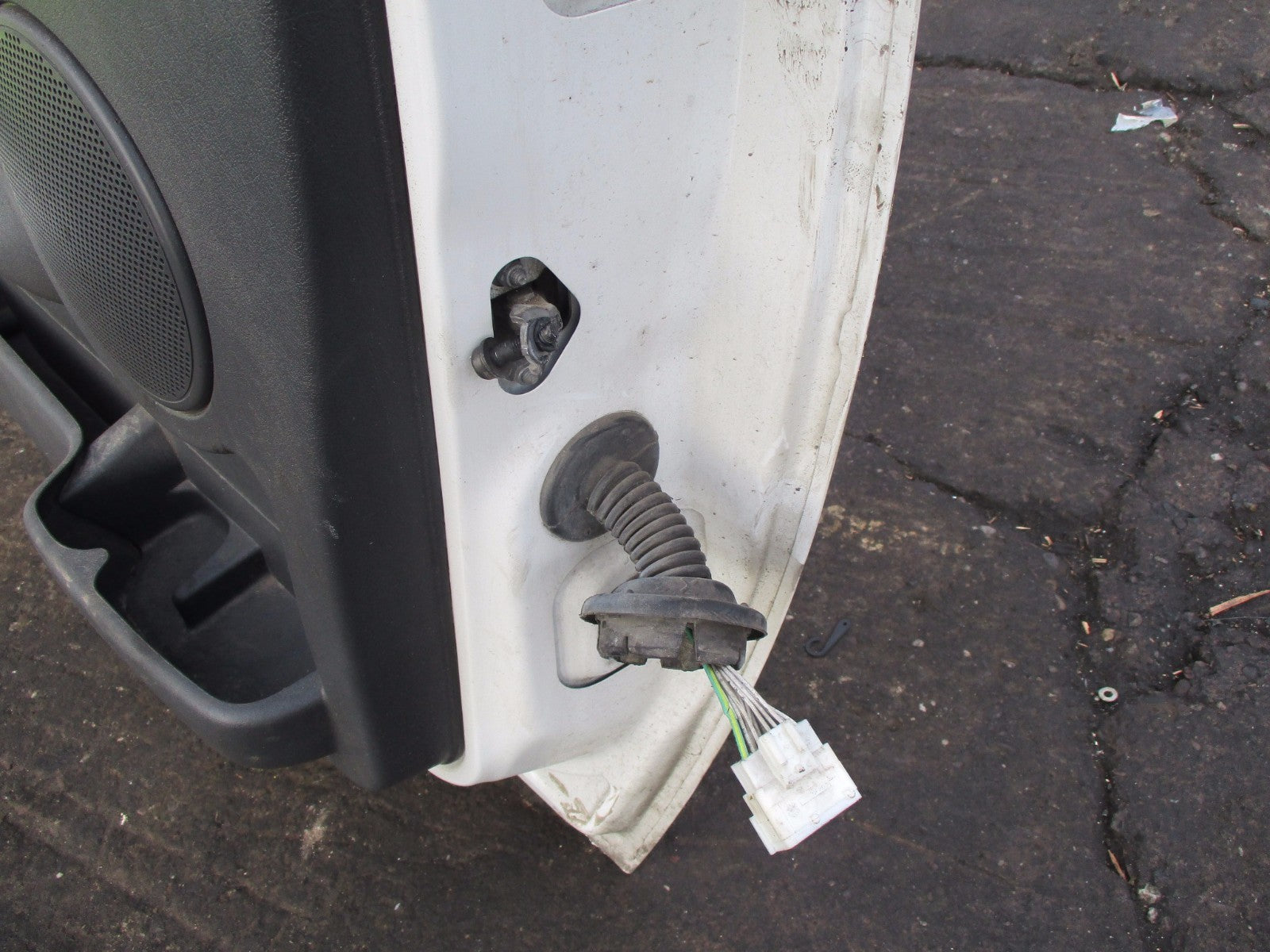 FIAT SCUDO 270 2014 NSF PASSENGER SIDE FRONT DOOR GLASS HANDLE CARD REG WHITE