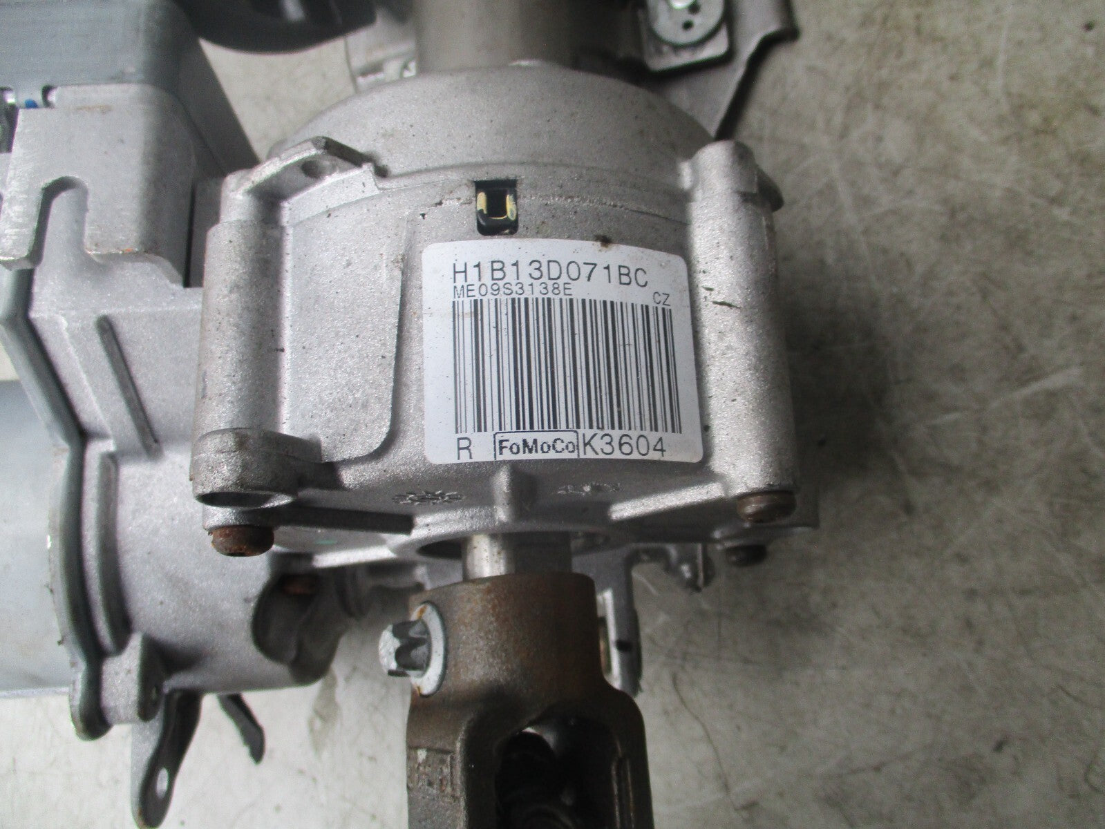 2018 FORD KA + POWER STEERING COLUMN H1B13D071BC