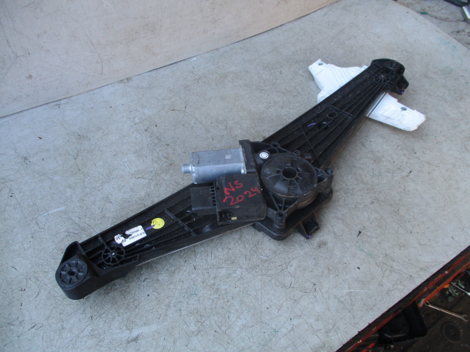 2020 CITROEN C5 AIRCROSS NSR PASSENGER REAR WINDOW MOTOR REGULATOR 9828450080