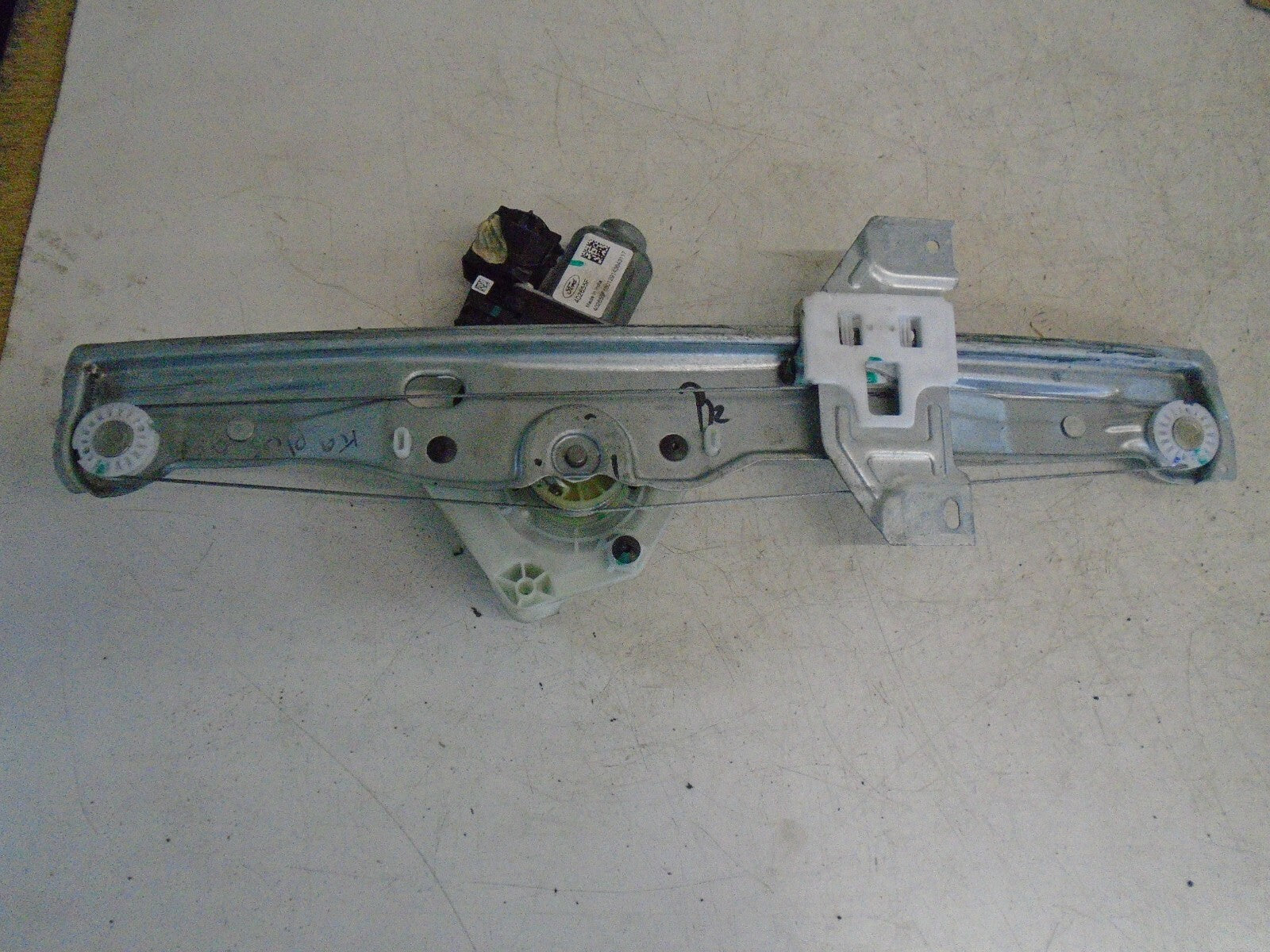 FORD KA+ PLUS MK3 2018 OSF DRIVER SIDE FRONT WINDOW REGULATOR MOTOR ASSEMBLY