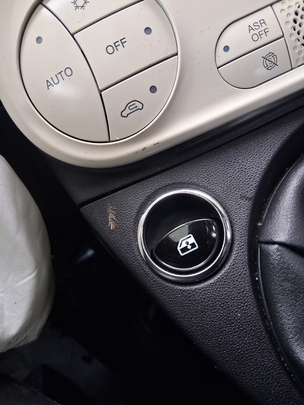 2023 FIAT 500 MHEV NSF PASSENGER SIDE FRONT LEFT WINDOW CONTROL SWITCH
