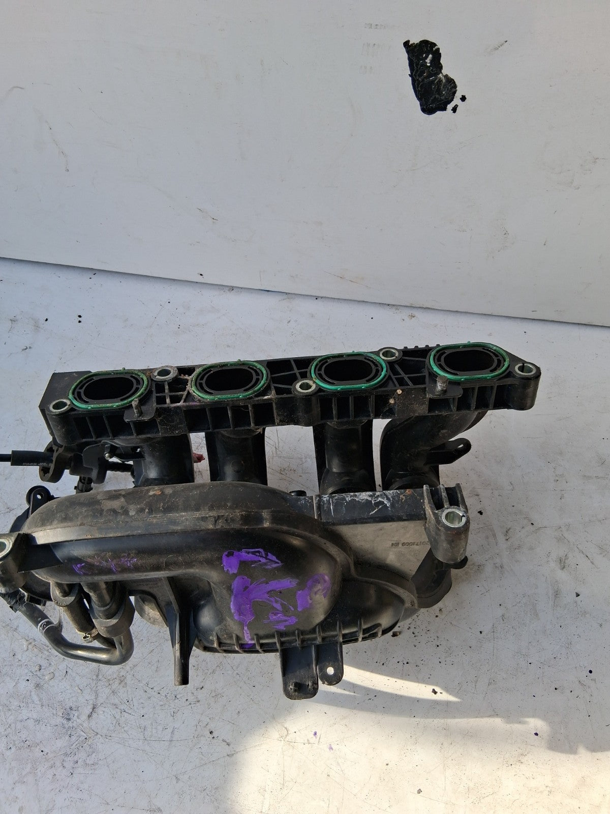 FORD KA+ 2017 INLET MANIFOLD AIR INTAKE AND SENSOR 0261230334