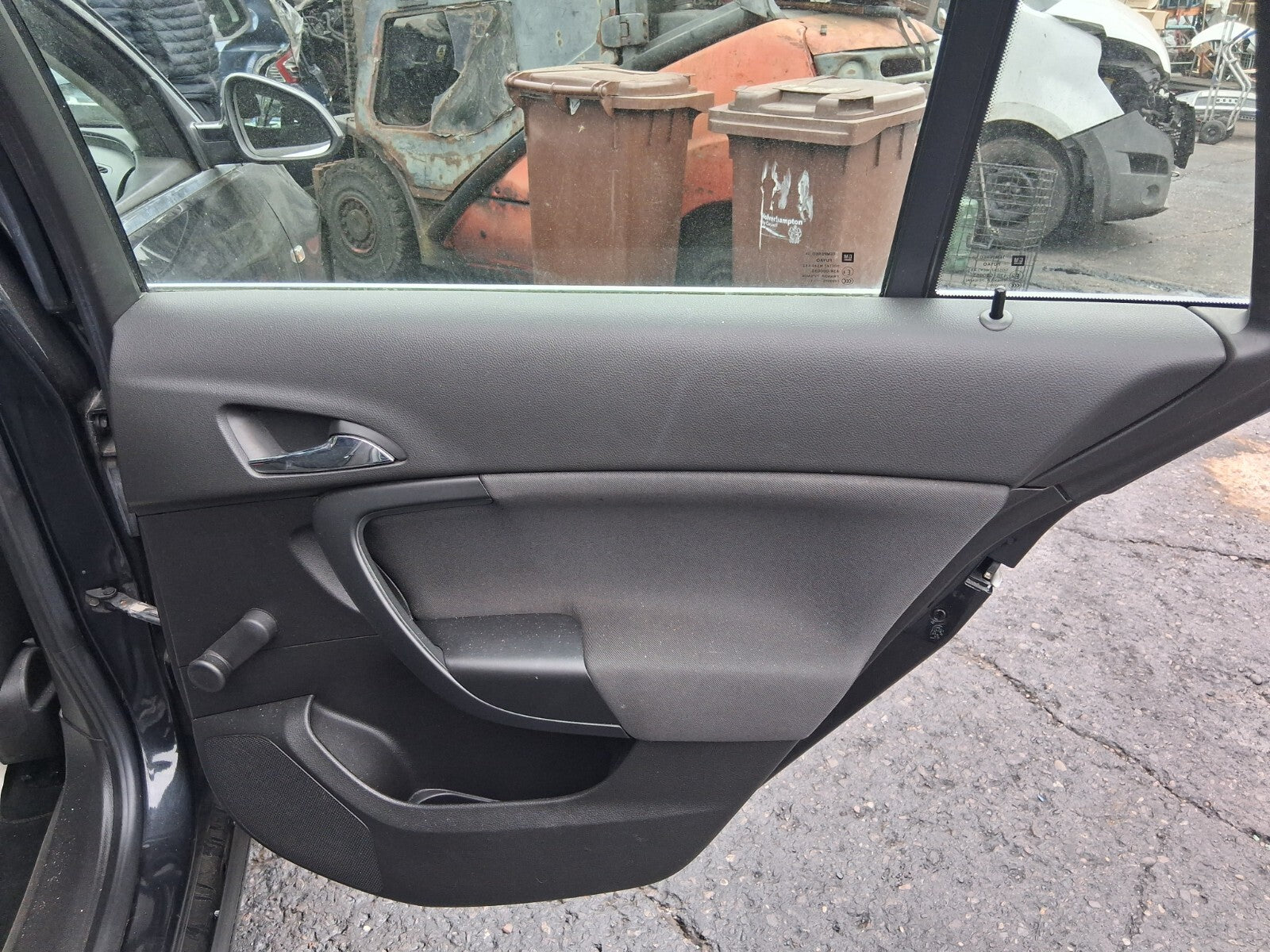 2011 VAUXHALL INSIGNIA ESTATE MK1 OSR COMPLETE REAR RIGHT DOOR Z22C CARBON FLASH