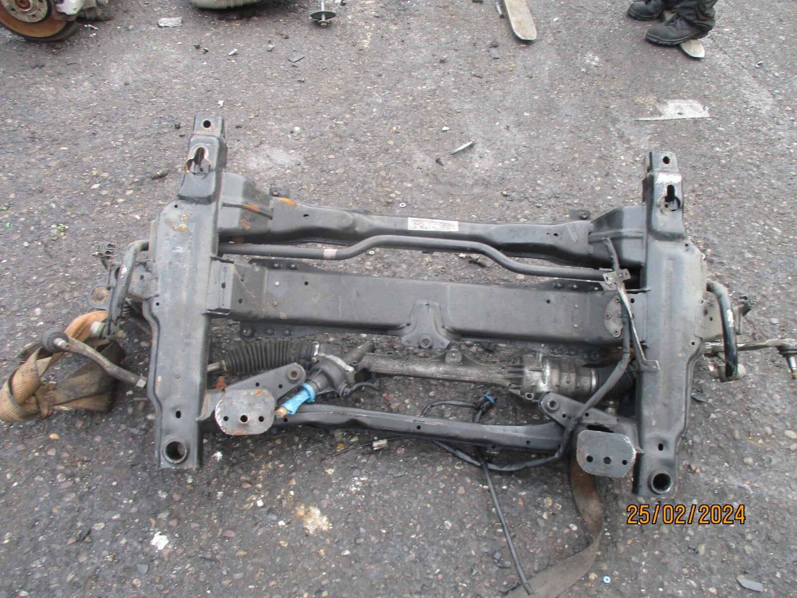 MERCEDES BENZ SPRINTER W907 2022 FRONT SUBFRAME A9070022999 DAMAGED