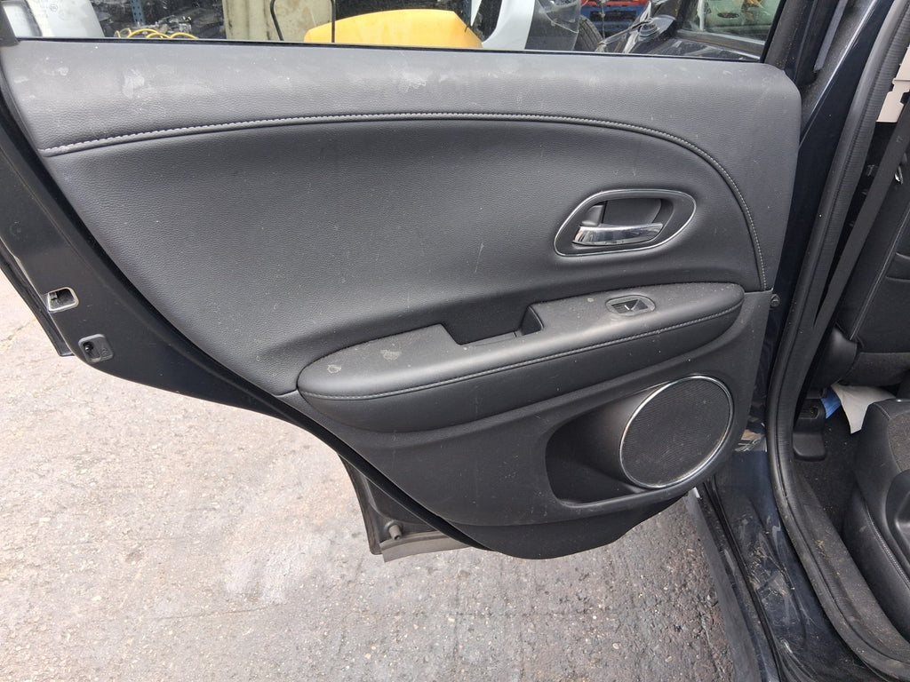 2020 HONDA HR-V FACELIFT NSR PASSENGER SIDE REAR LEFT DOOR CARD PANEL