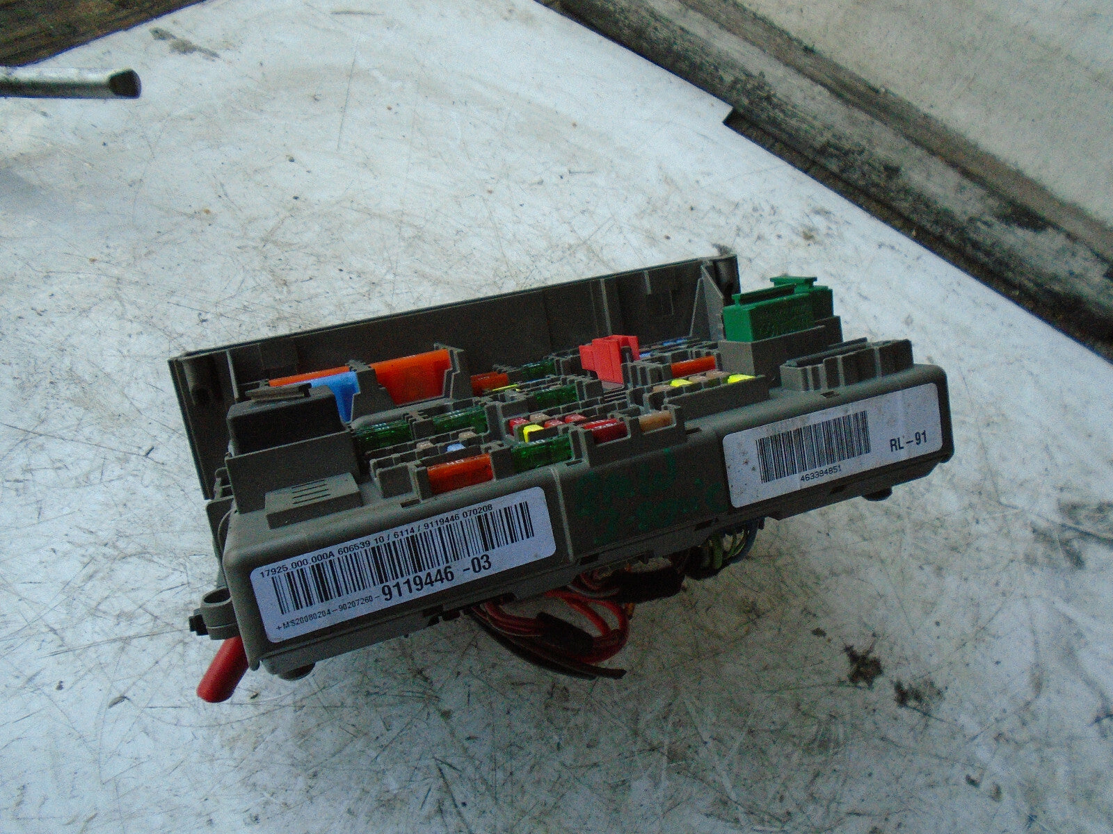 BMW 3 SERIES 2008 E90 INTERIOR FUSE BOX RELAY 9119446