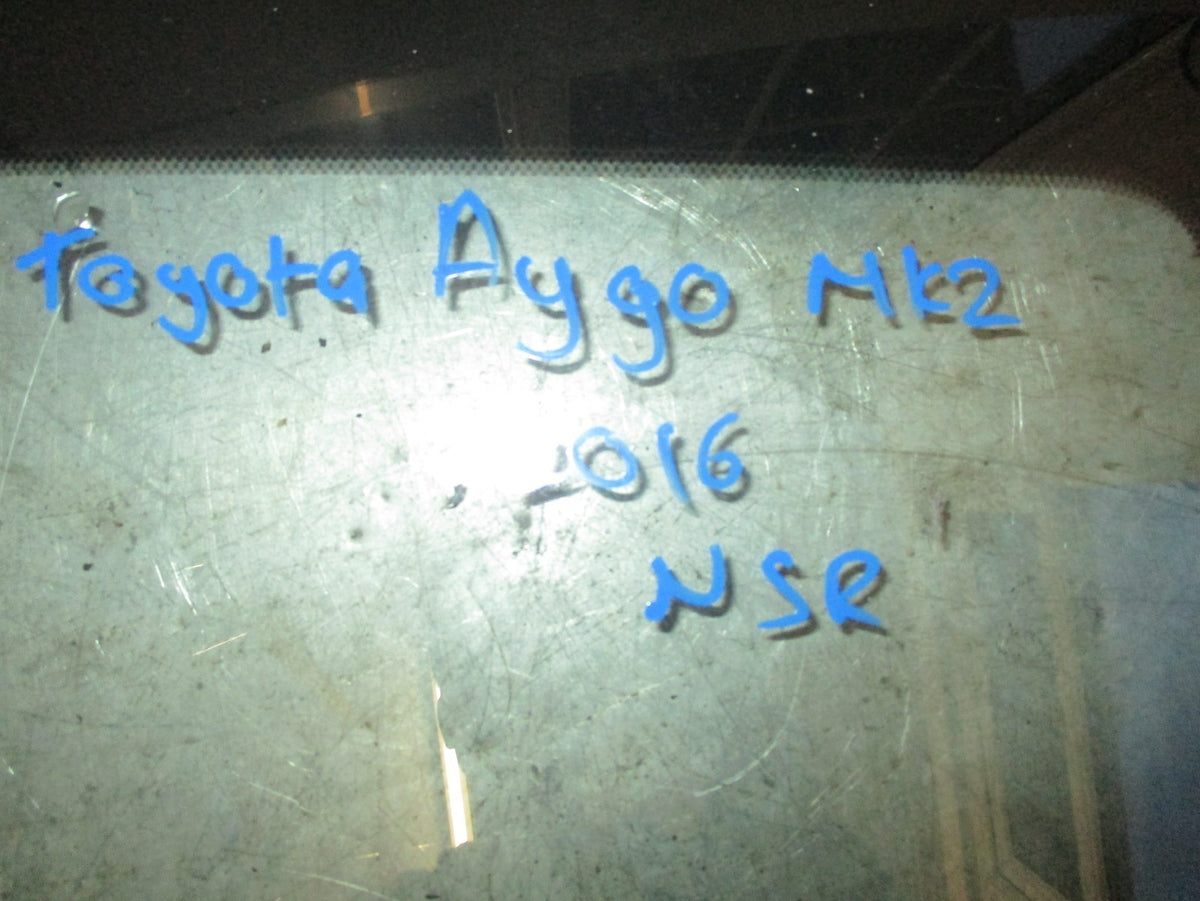 TOYOTA AYGO AB40 MK2 5 DOOR NSR PASSENGER SIDE REAR DOOR WINDOW GLASS