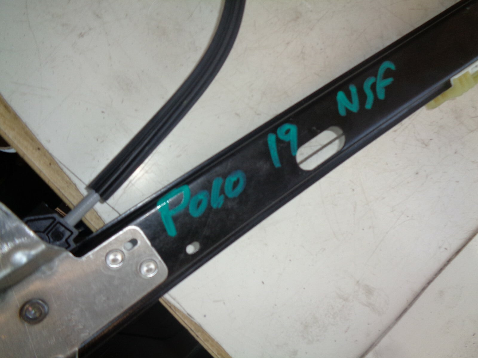 VW VOLKSWAGEN POLO MK6 2019 NS PASSENGER FRONT WINDOW REGULATOR MOTOR 2G6839461C