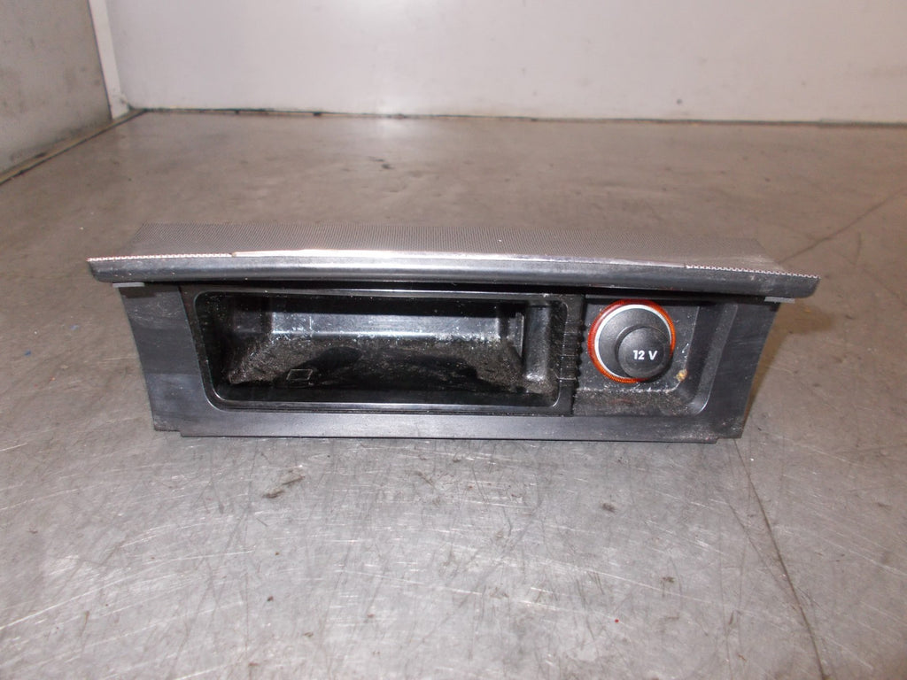 VOLKSWAGEN PASSAT B6 2006 FRONT GREY ASHTRAY 3C0863284
