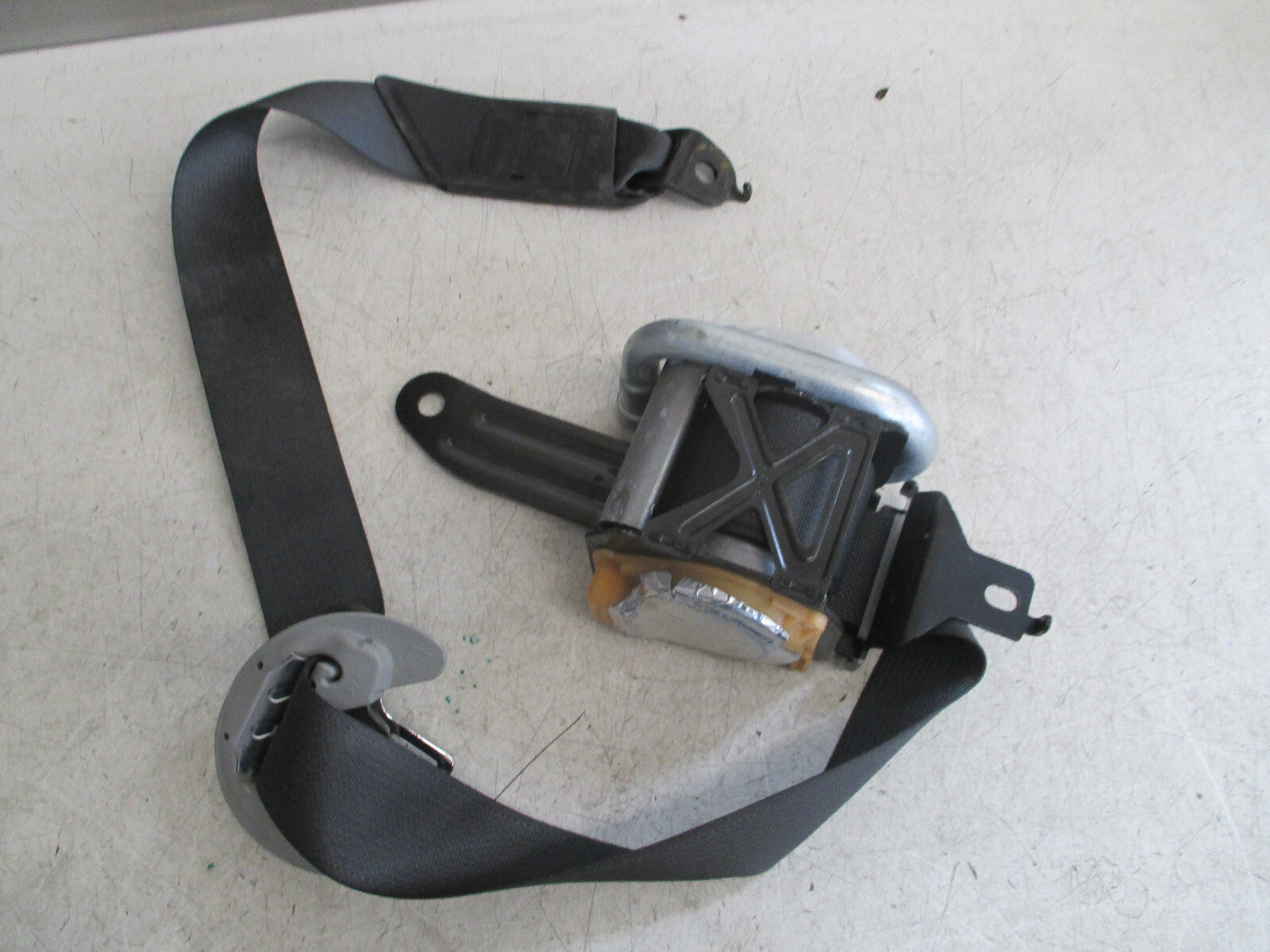 HONDA CIVIC MK9 2013 5 DOOR NSF PASSENGER FRONT SEAT BELT 81850TV1E010M4