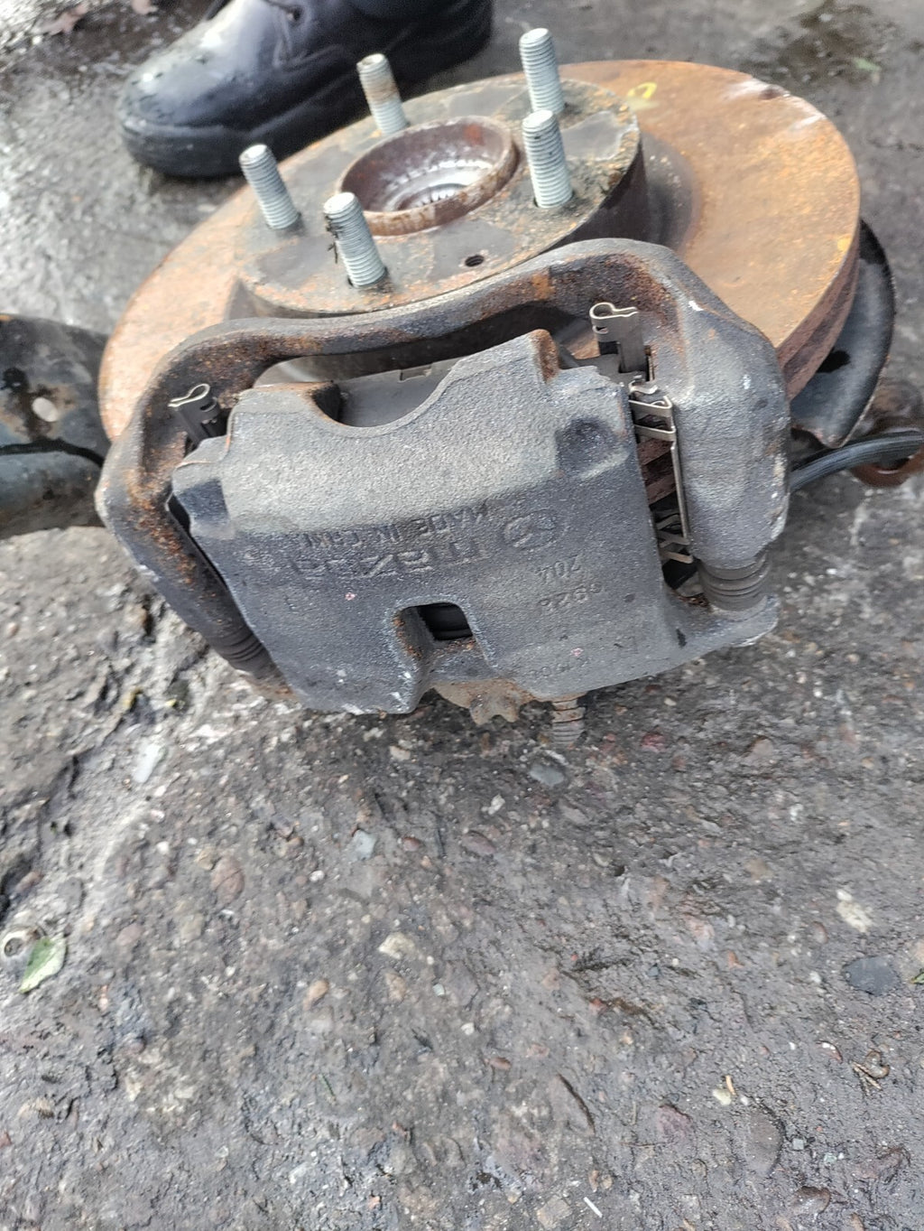 2020 MAZDA CX 3 MK1 2.0 PETROL OSF DRIVER SIDE FRONT HUB, CALIPER & WISHBONE