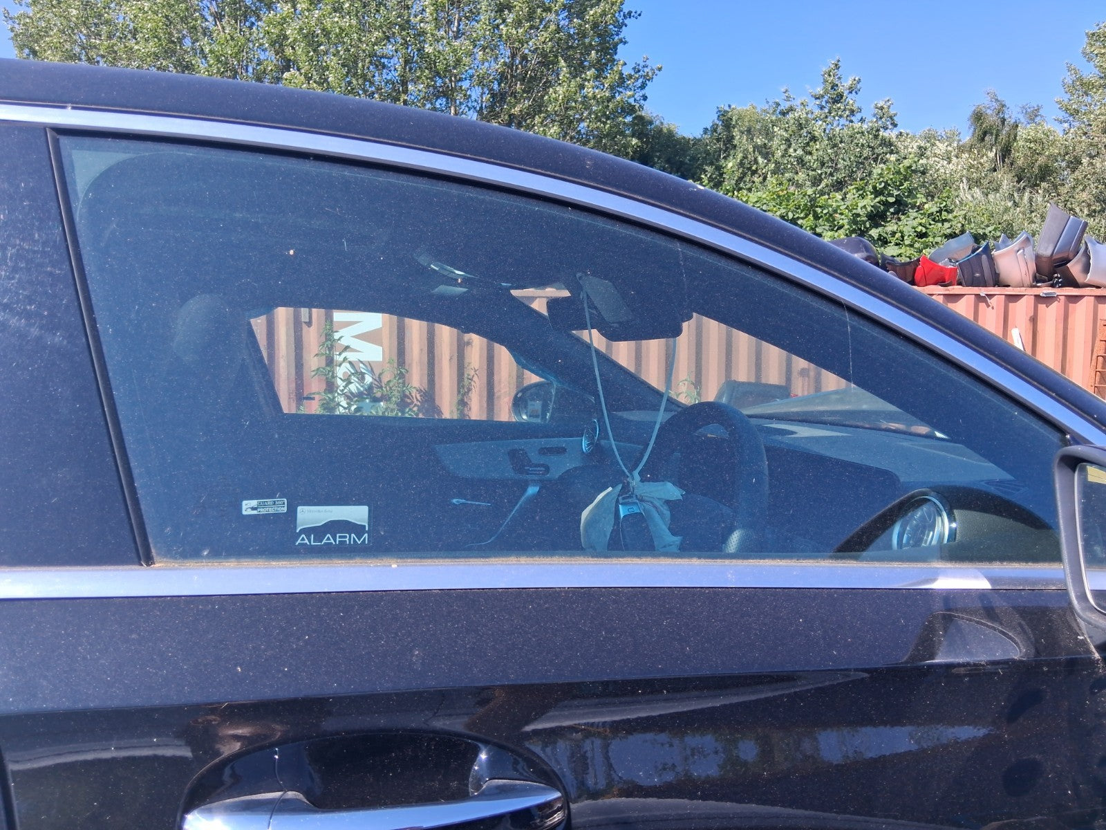 2023 MERCEDES BENZ A CLASS AMG W177 OSF DRIVER FRONT DOOR MAIN WINDOW GLASS