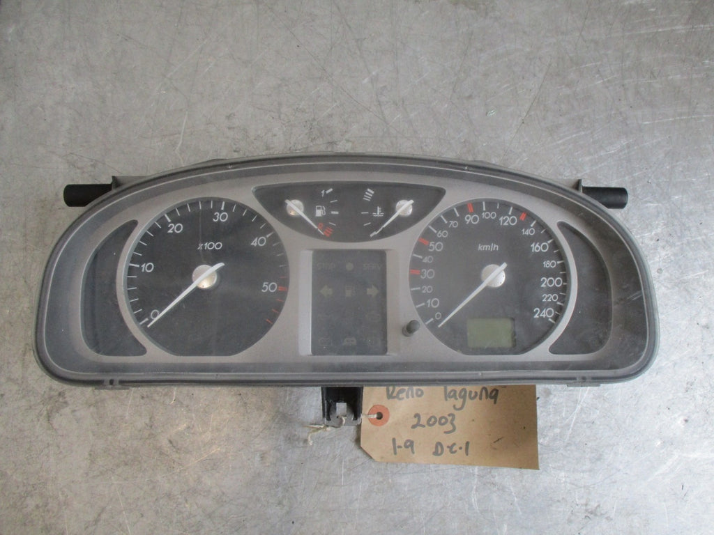 RENAULT LAGUNA 2003 1.9 DCI SPEEDO CLOCKS DIALS INSTRUMENT CLUSTER 8200218878 B