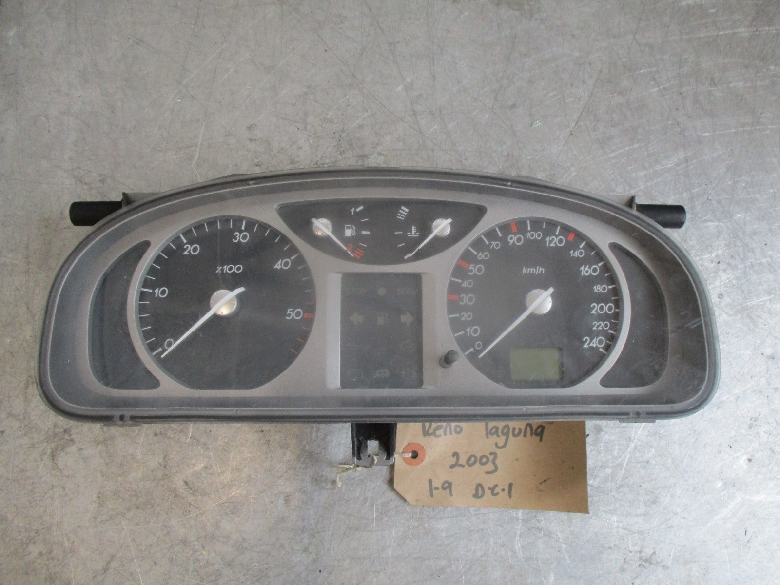 RENAULT LAGUNA 2003 1.9 DCI SPEEDO CLOCKS DIALS INSTRUMENT CLUSTER 8200218878 B