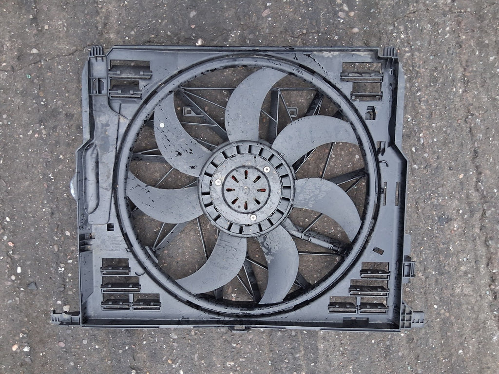 2010 BMW 5 SERIES F10 M SPORT ENGINE COOLING RADIATOR FAN HOUSING 7575258