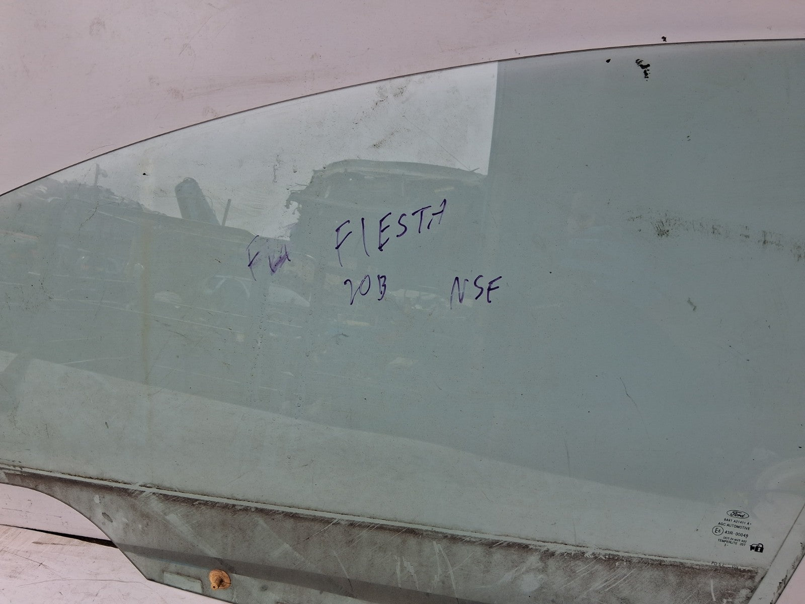 2014 FORD FIESTA MK7 NSF PASSENGER SIDE FRONT LEFT WINDOW GLASS