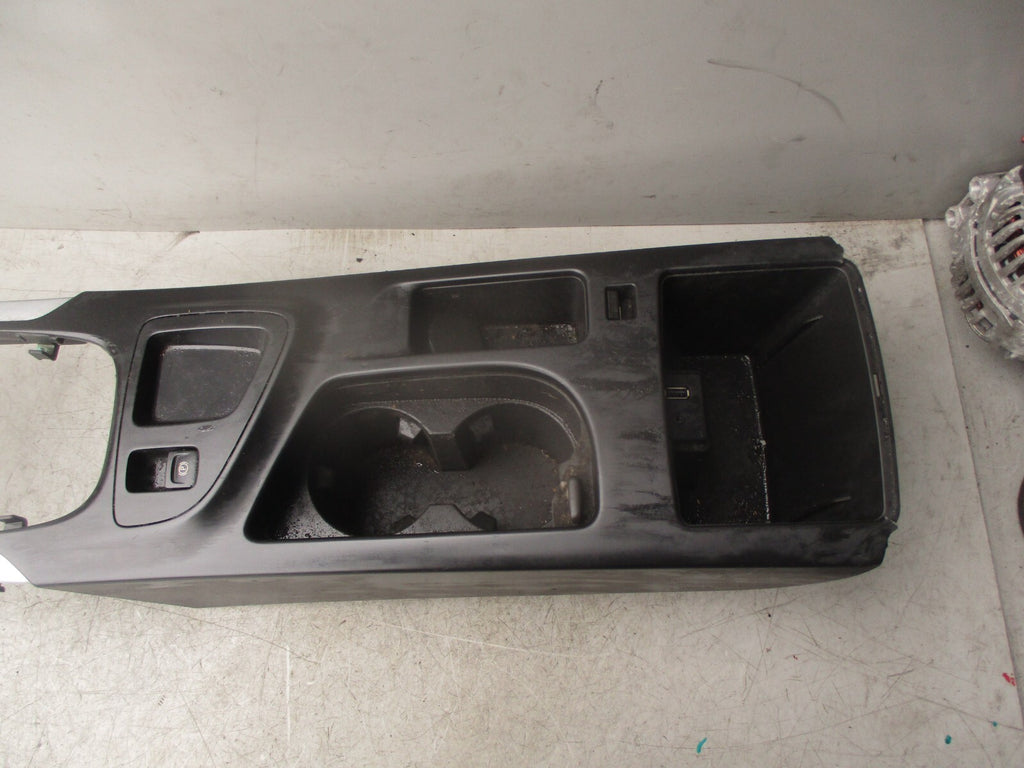 2013 VAUXHALL INSIGNIA MK1 CENTRE CONSOLE CUPHOLDER GEAR SURROUND TRIM 22831963