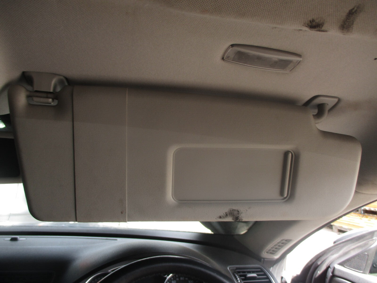 2012 VOLKSWAGEN PASSAT CC OSF DRIVER SIDE FRONT RIGHT SUN VISOR