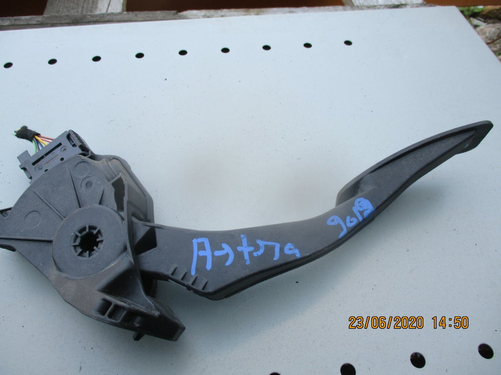 VAUXHALL ASTRA MK6 J PEDAL ACCELERATOR PEDAL 13252704 6PV009765-15