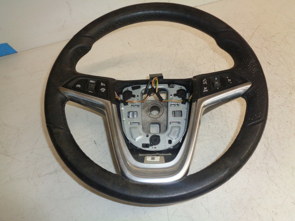 VAUXHALL ASTRA J MK6 2009-2015 MULTI FUNCTION LEATHER STEERING WHEEL 13351028