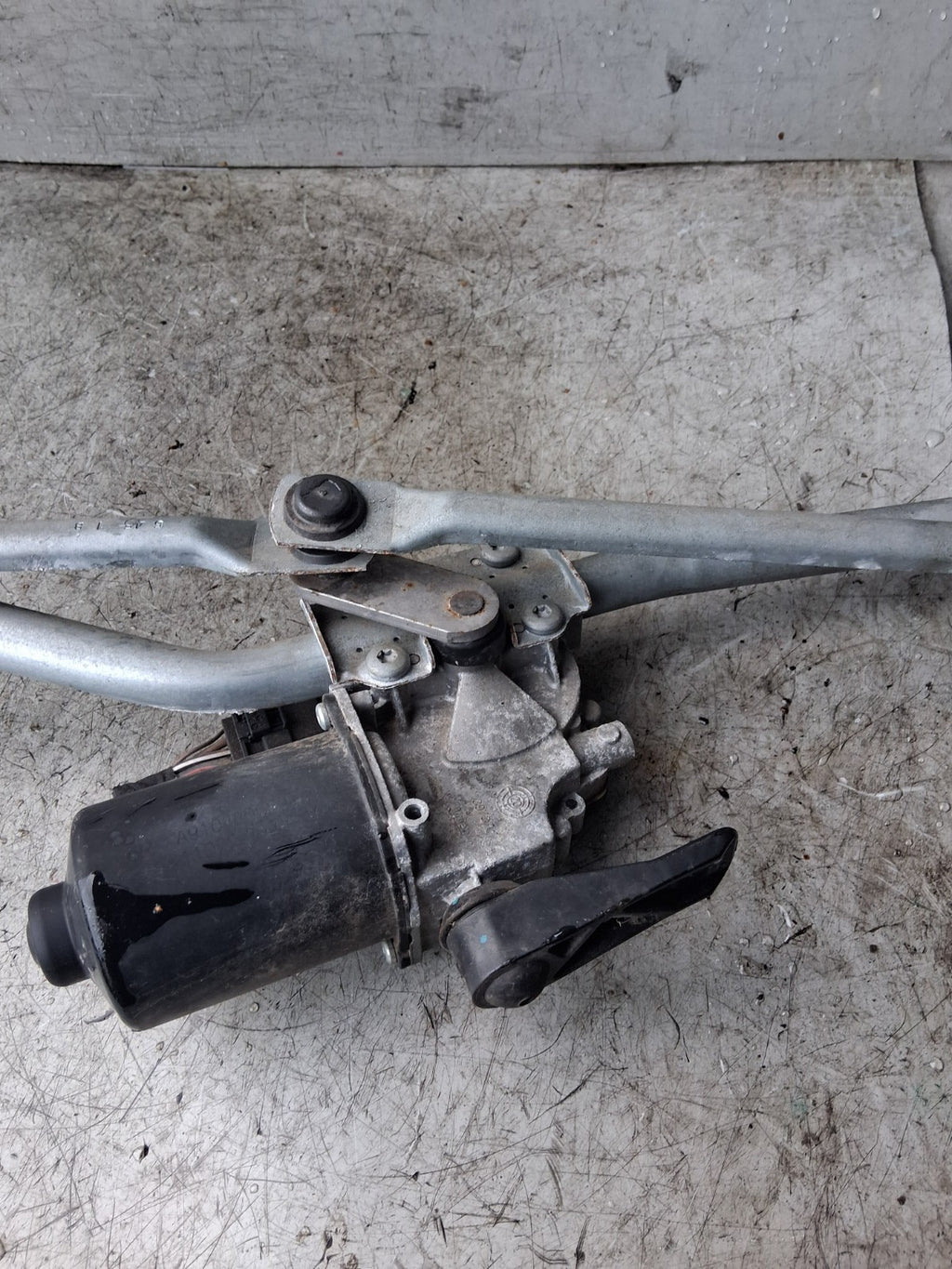 2024 MERCEDES SPRINTER WIPER MOTOR AND LINKAGE W000087789