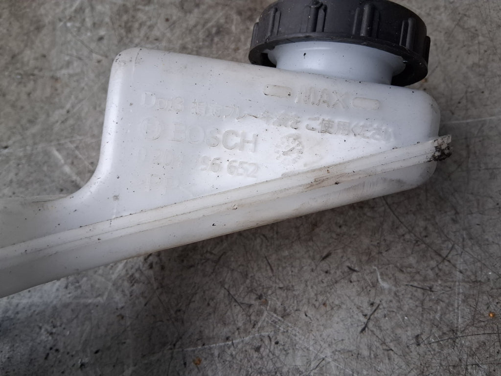 2021 NISSAN QASHQAI J11 1.5 DIESEL BRAKE FLUID SERVO TANK RESERVOIR 0204796652
