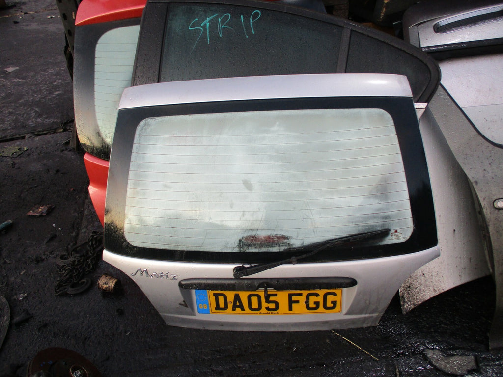CHEVROLET MATIZ M100 MK1 COMPLETE BOOT LID TAILGATE SILVER