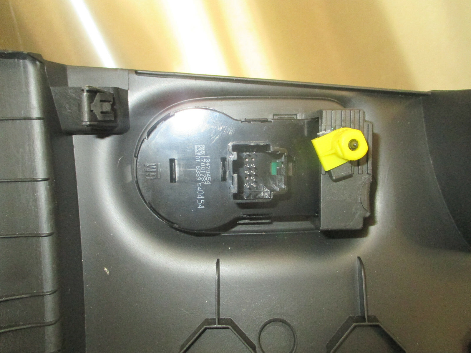 VAUXHALL CORSA E 2015 HEADLIGHT & FOG LIGHT CONTROL SWITCH 13470454