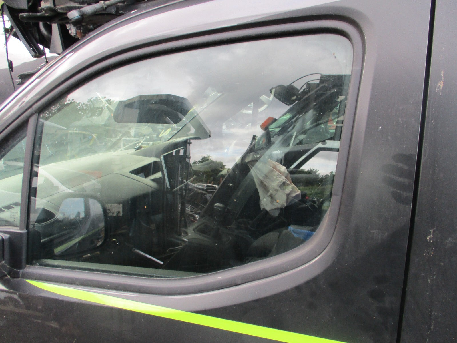 2022 PEUGEOT PARTNER MK3 K9 NS PASSENGER SIDE FRONT WINDOW GLASS