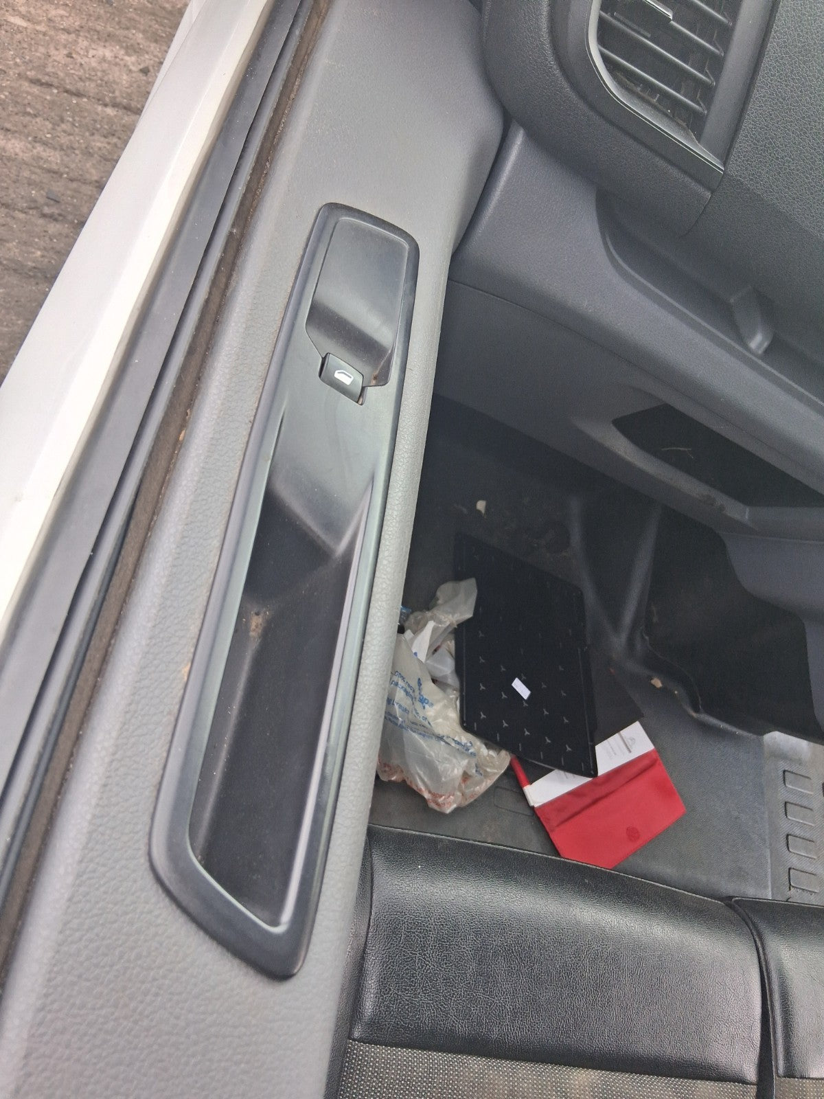 2019 CITROEN DISPATCH VIVARO MK3 NSF PASSENGER SIDE FRONT WINDOW CONTROL SWITCH