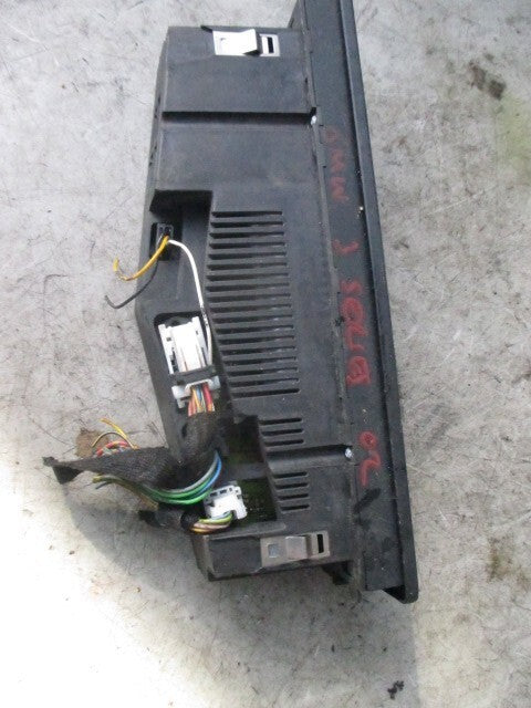 2002 BMW 3 SERIES CLIMATE CONTROL & RADIO SWITCHES 5HB007738-18