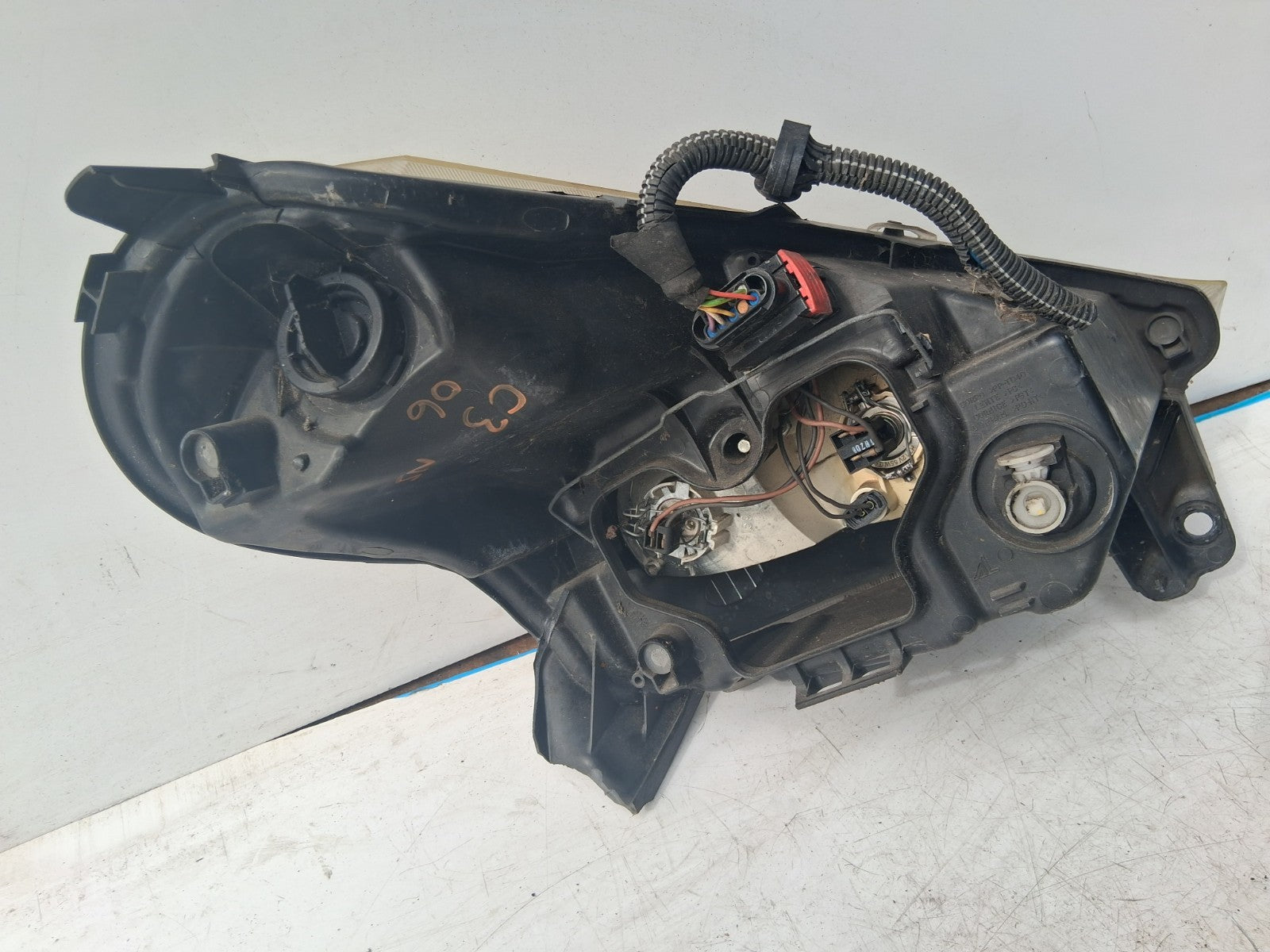 CITROEN C3 2006 NSF NEAR LEFT PASSENGER SIDE FRONT HEADLIGHT / LAMP 9681896380