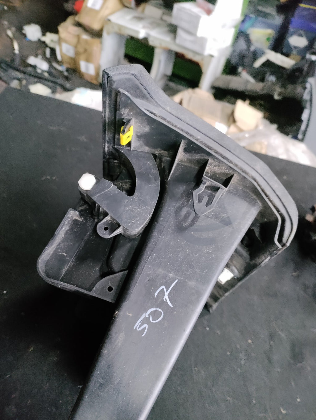 TOYOTA PROACE 2021 NS PASSENGER SIDE STORAGE COMPARTMENT GLOVEBOX 1745684X