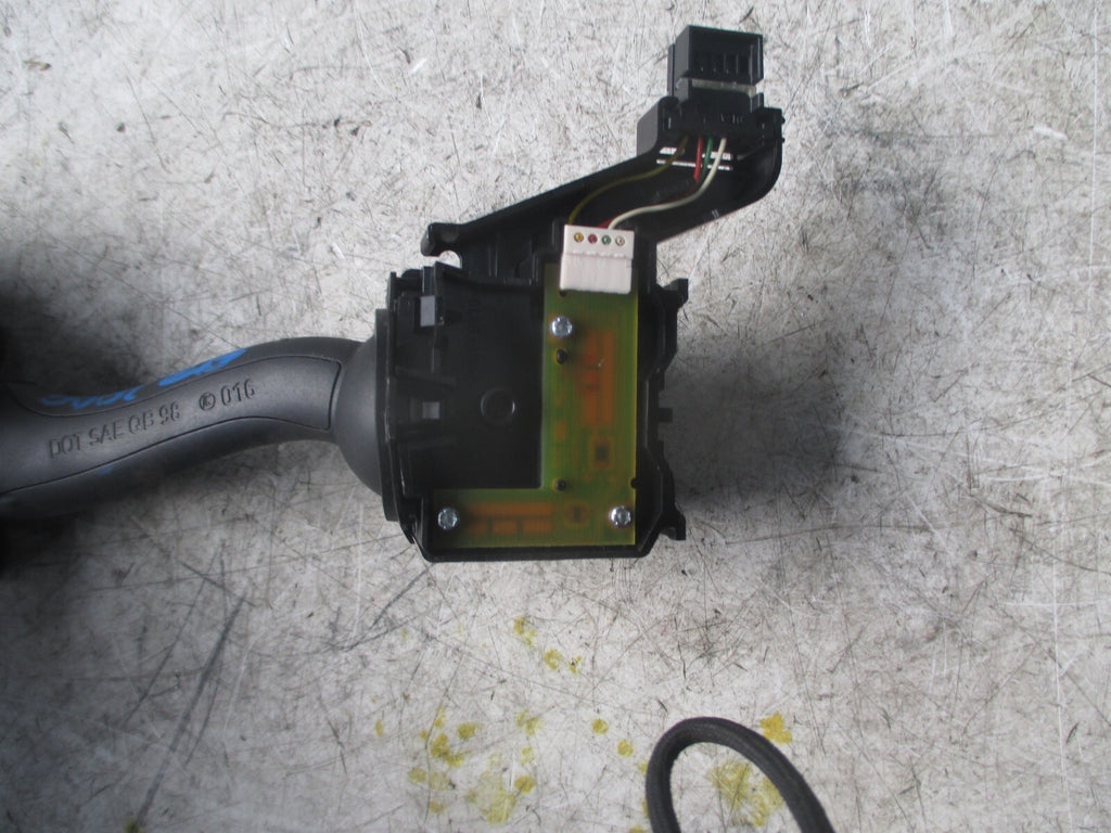 AUDI A3 8P 2009 INDICATOR LIGHT SWITCH STALK 8P0953513C