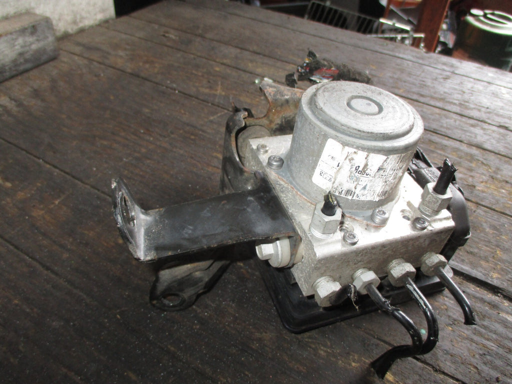 VAUXHALL INSIGNIA 2.0 DIESEL 2015 ABS PUMP CONTROL MODULE 23444263