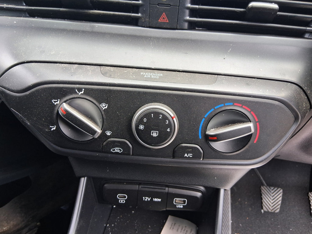 2026 HYUNDAI I20 MK3 HEATER AC CLIMATE CONTROL SWITCH PANEL