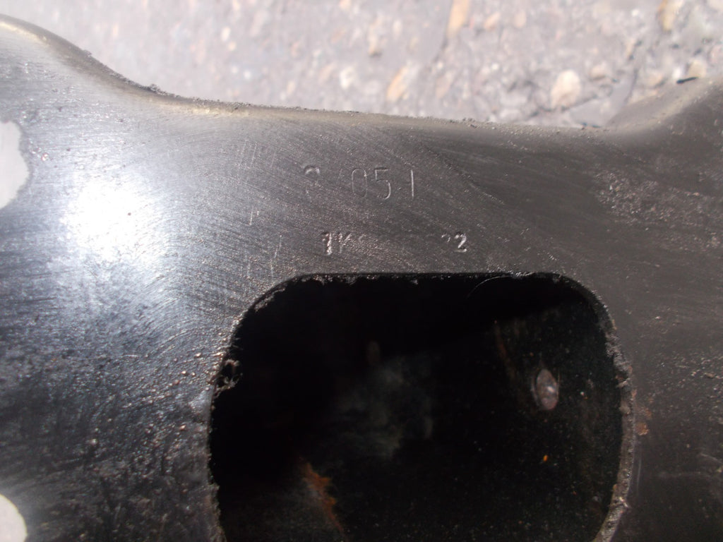 VW VOLKSWAGEN GOLF MK5 FRONT BUMPER REINFORCEMENT SUPPORT BAR 1T0807581