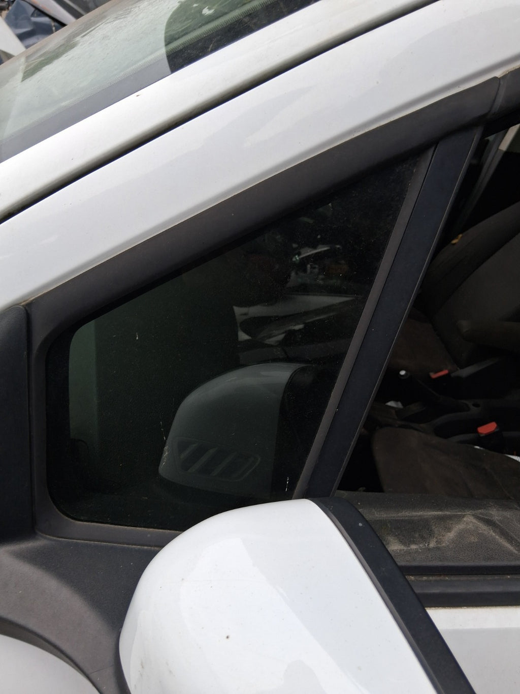2015 FORD TRANSIT COURIER MK1 NSF PASSENGER FRONT QUARTER WINDOW GLASS