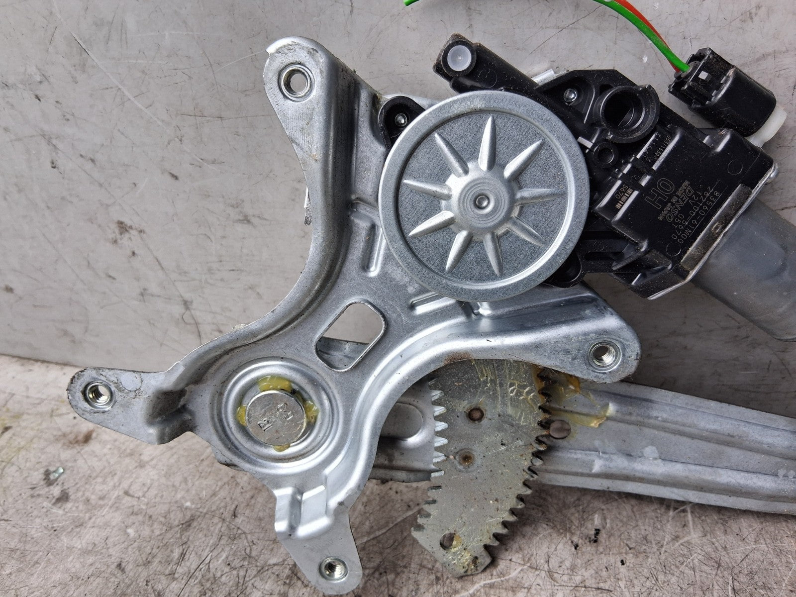 SUZUKI SWIFT MK3 2016 NSR PASSENGER SIDE REAR LEFT WINDOW MOTOR & REGULATOR