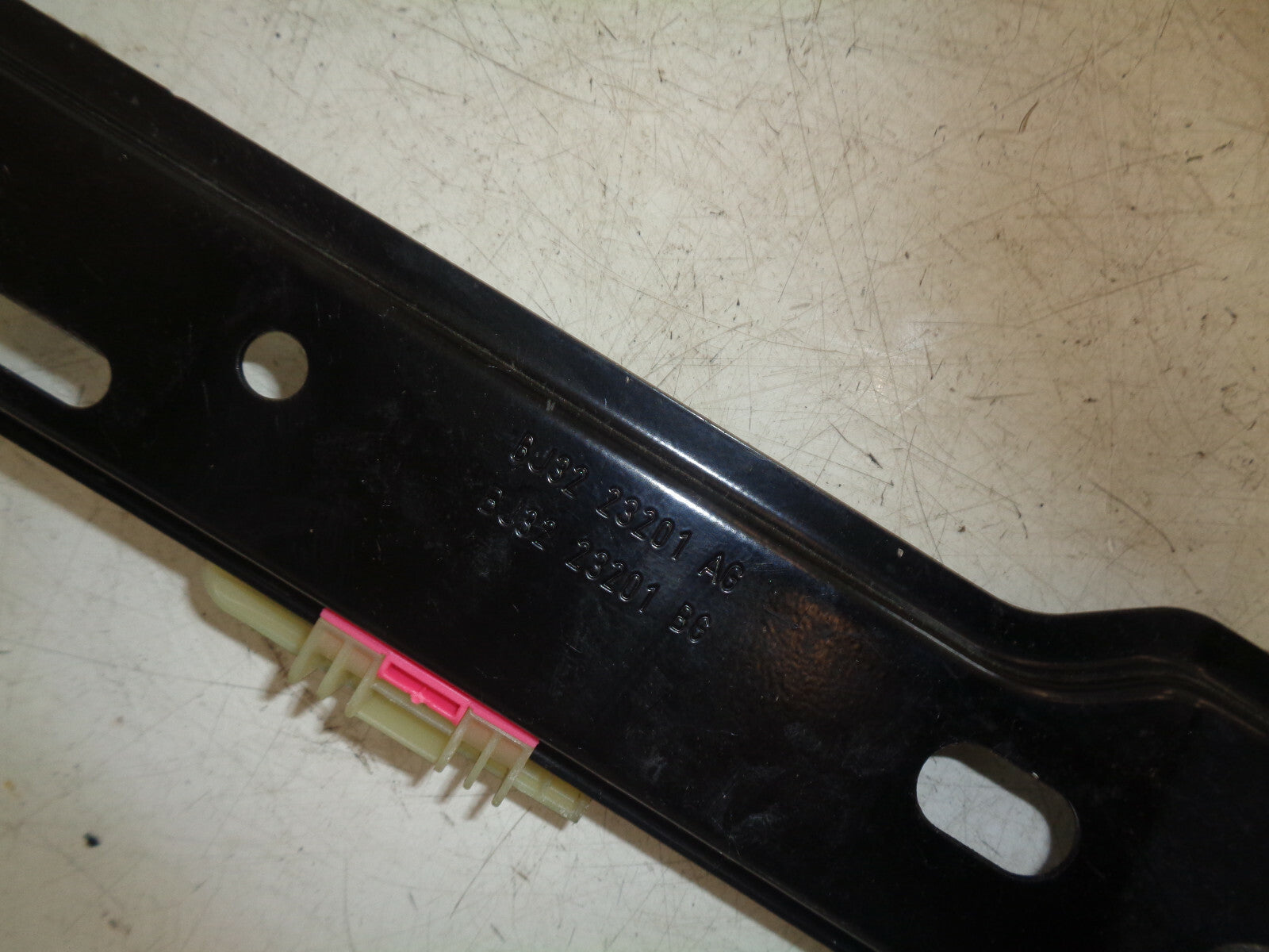LANDROVER EVOQUE 2013 NSF PASSENGER FRONT DOOR WINDOW MECHANISM BJ3223201AG