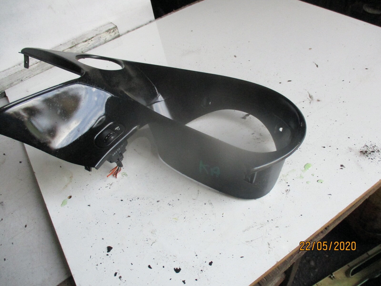 FORD KA MK1 2004 SPEEDOMETER SURROUND TRIM 97KB B042N54 BDW