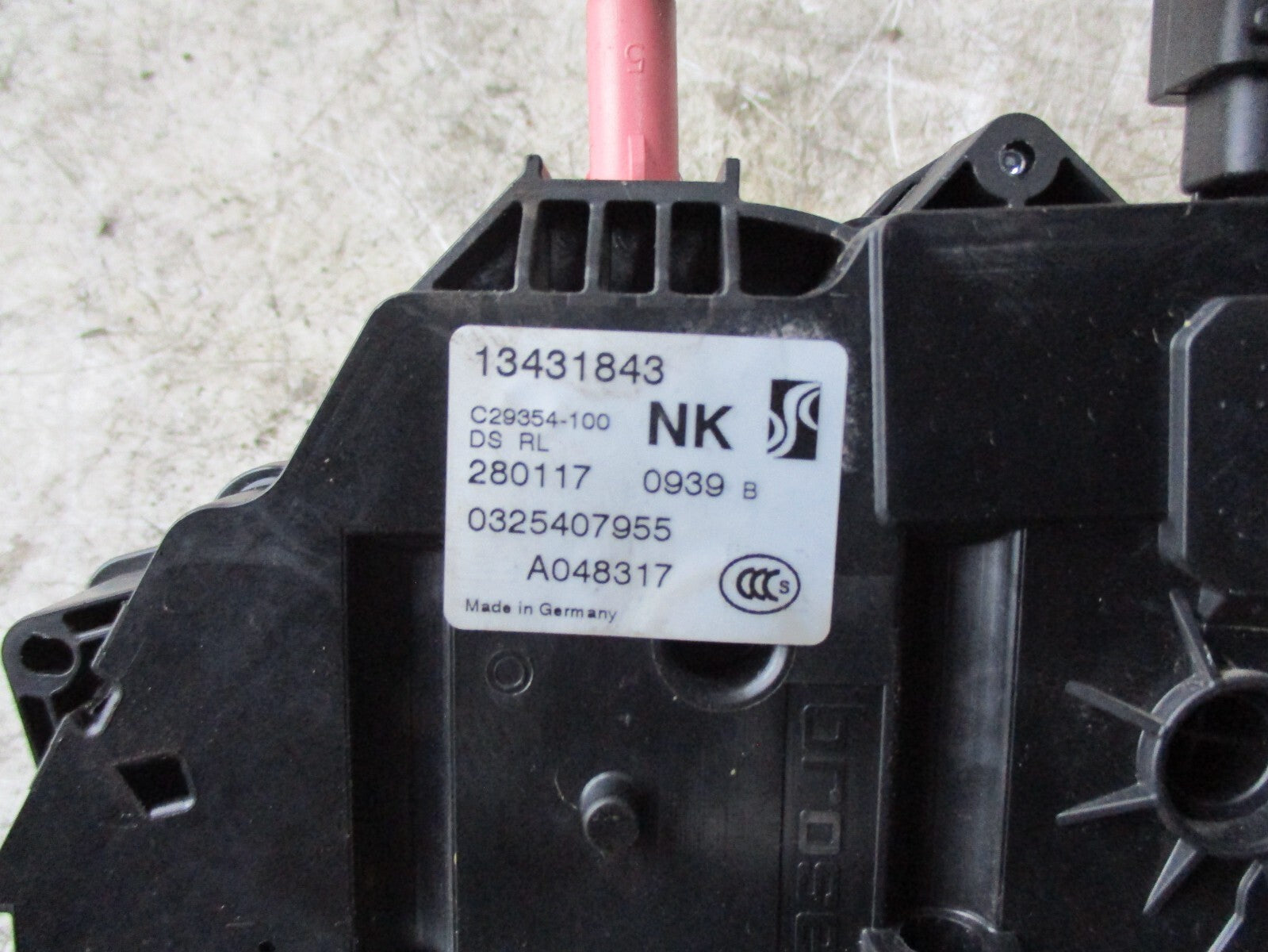 VAUXHALL CORSA E 2017 NSF PASSENGER FRONT SIDE DOOR LOCK  13431843