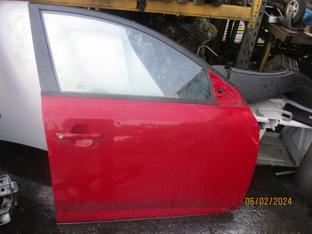 KIA CEED MK1 2008 OSF DRIVER SIDE FRONT COMPLETE DOOR RED