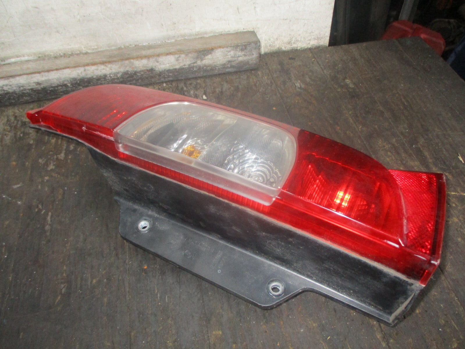 PEUGEOT BIPPER 2013 OSR DRIVER SIDE REAR TAIL LIGHT TAIL LAMP