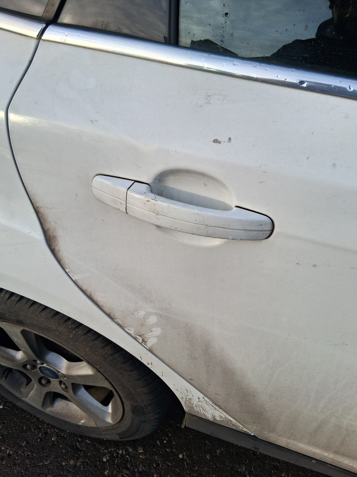 2013 FORD FOCUS MK3 HATCHBACK OSR DRIVER SIDE REAR RIGHT COMPLETE DOOR WHITE Z2