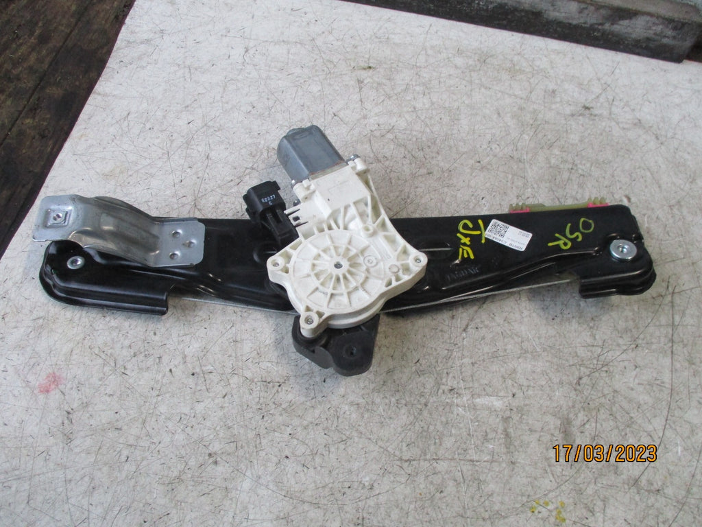 JAGUAR XE 2017 OSR DRIVER SIDE REAR WINDOW MOTOR REGULATOR GX7327000AC